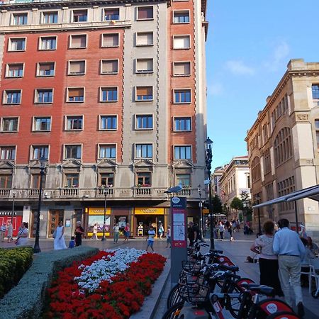 Ferienwohnung Bonito Piso En Gijon Centro Playa Exterior foto